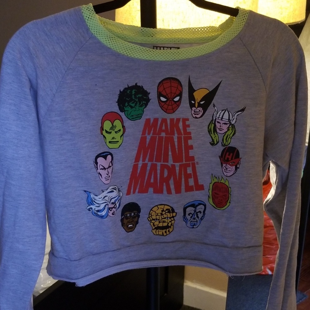 Crop top sweater